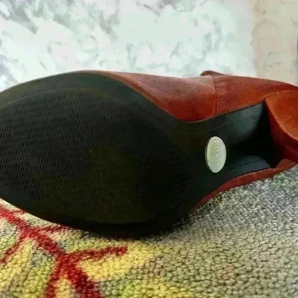 Me Too JuJu Ruffle Top Zip-Back Ankle Booties size 7 1/2 - Picture 10 of 16